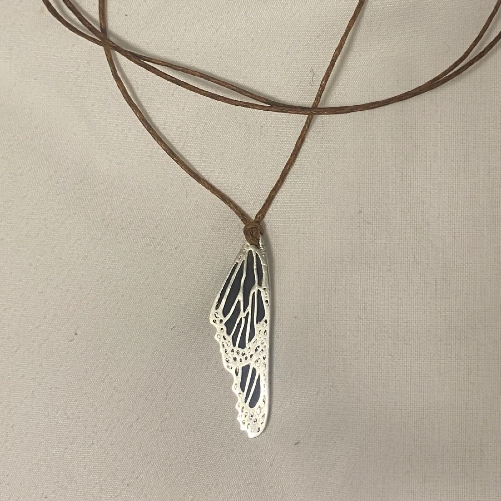 studio/butterflynecklace.webp image 17