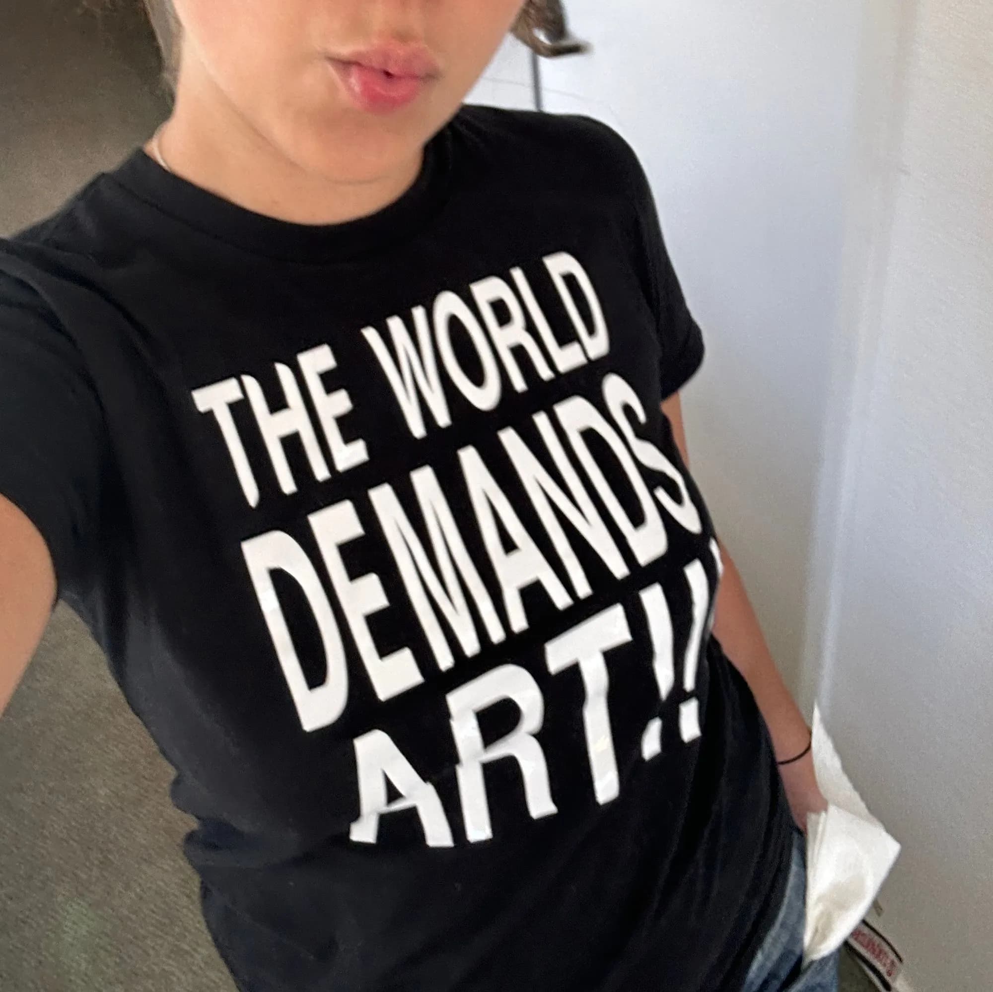 studio/demandarttee.webp image 30