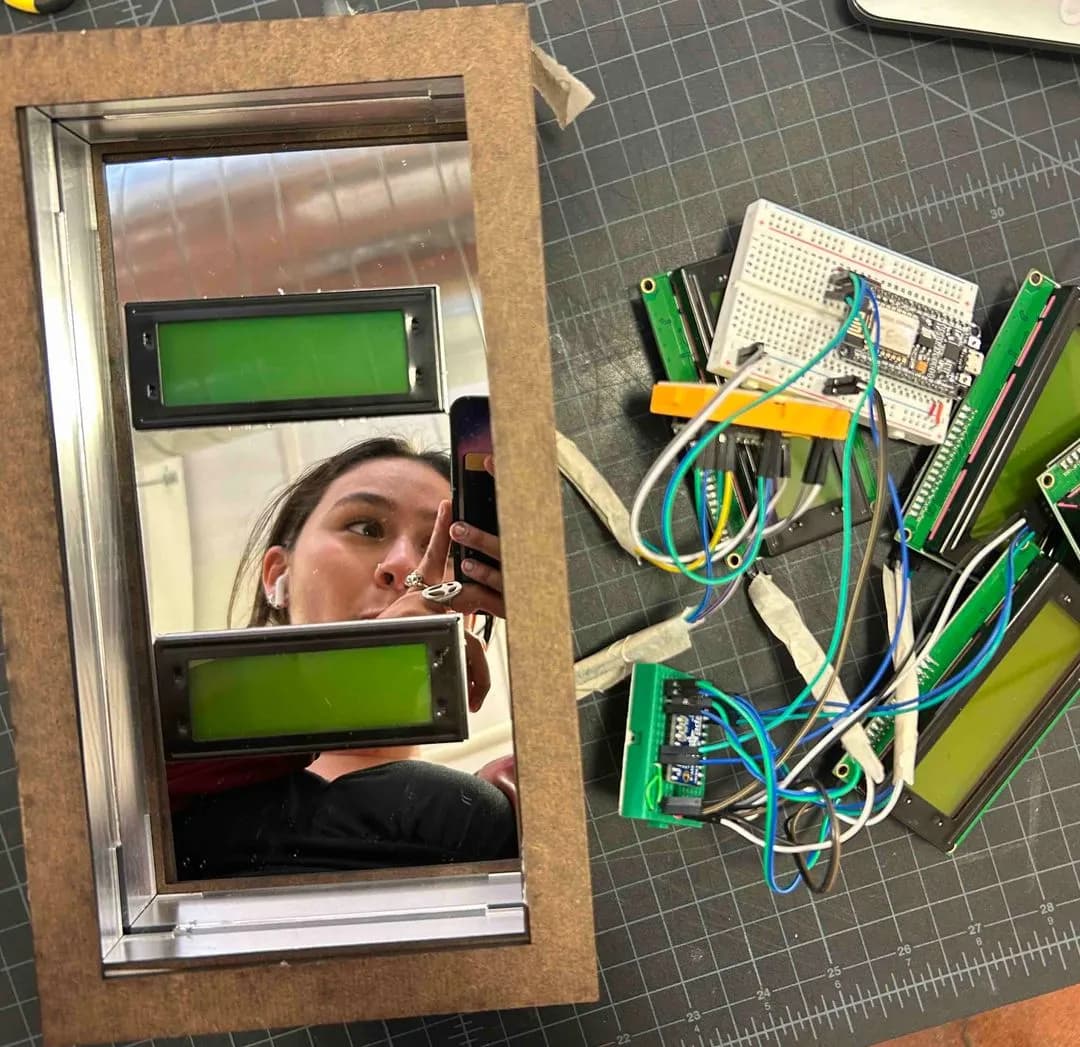 first box with two screens at second size