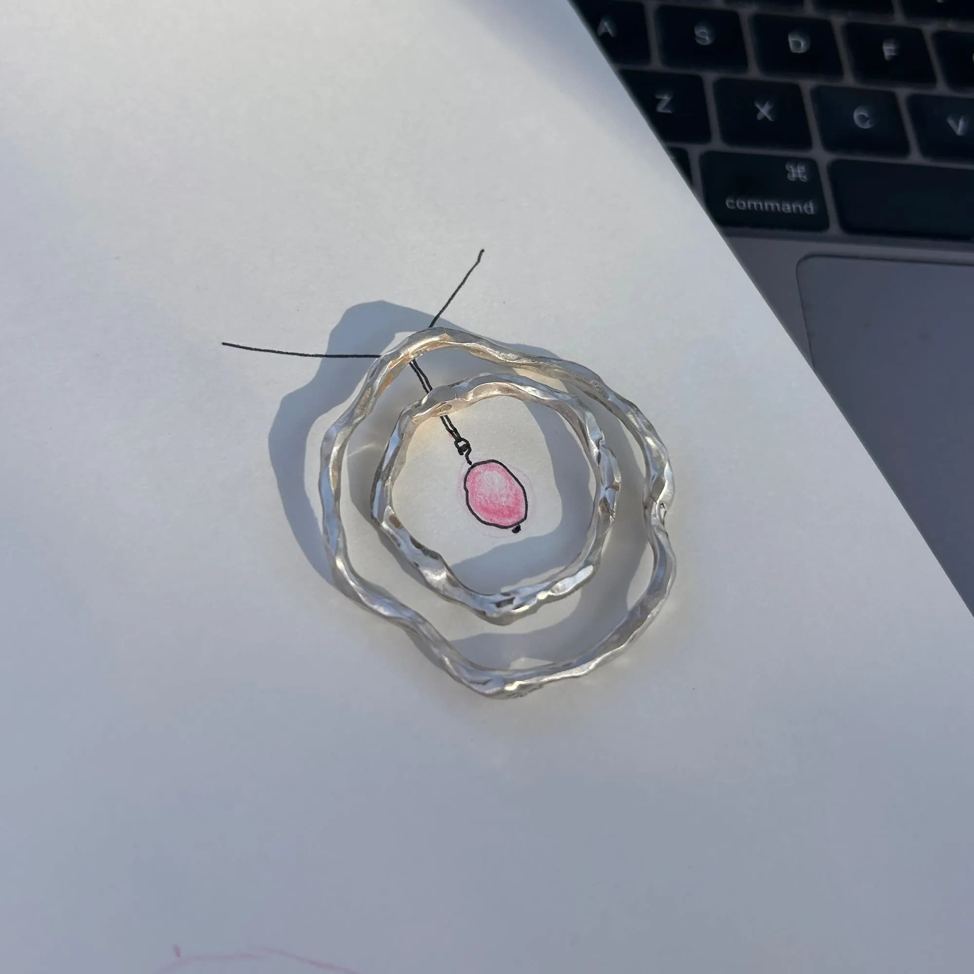 "tree rings" necklace image NaN